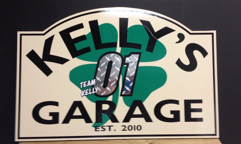 <b>Kelly's Garage</b>